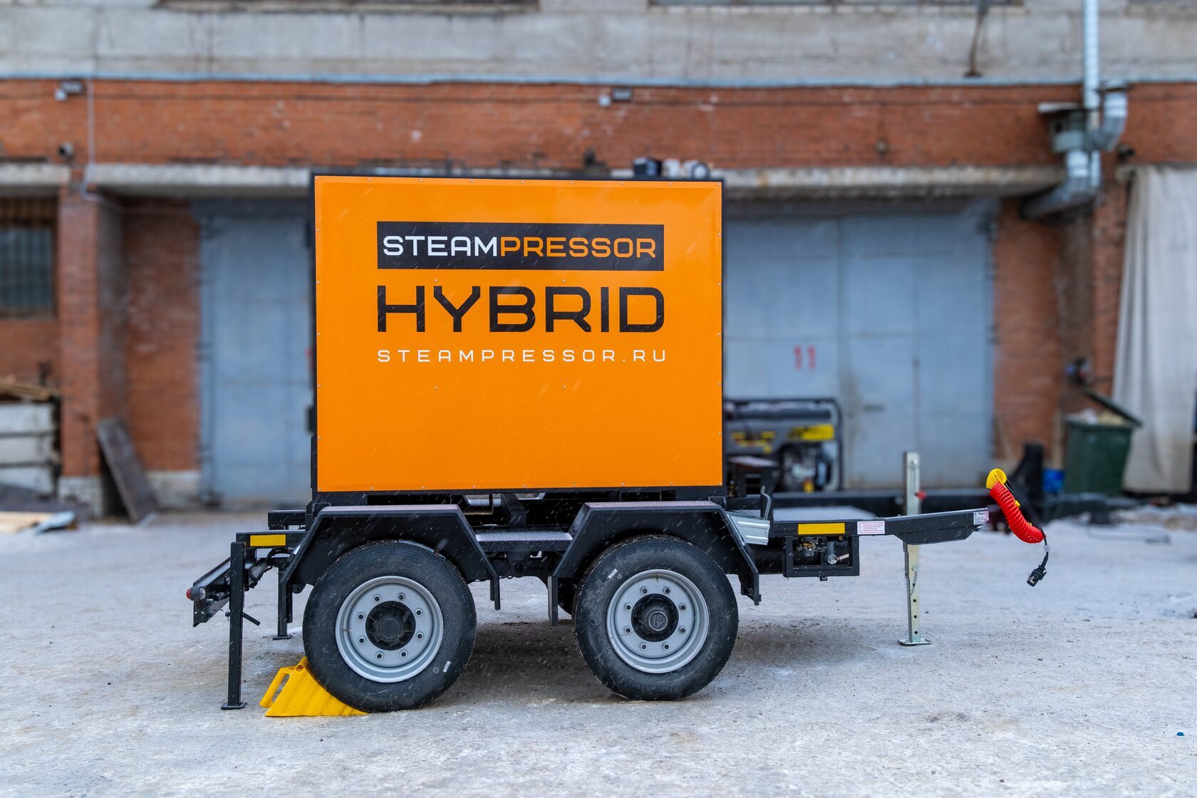 Погрузка парогенератора STEAMPRESSOR HYBRID